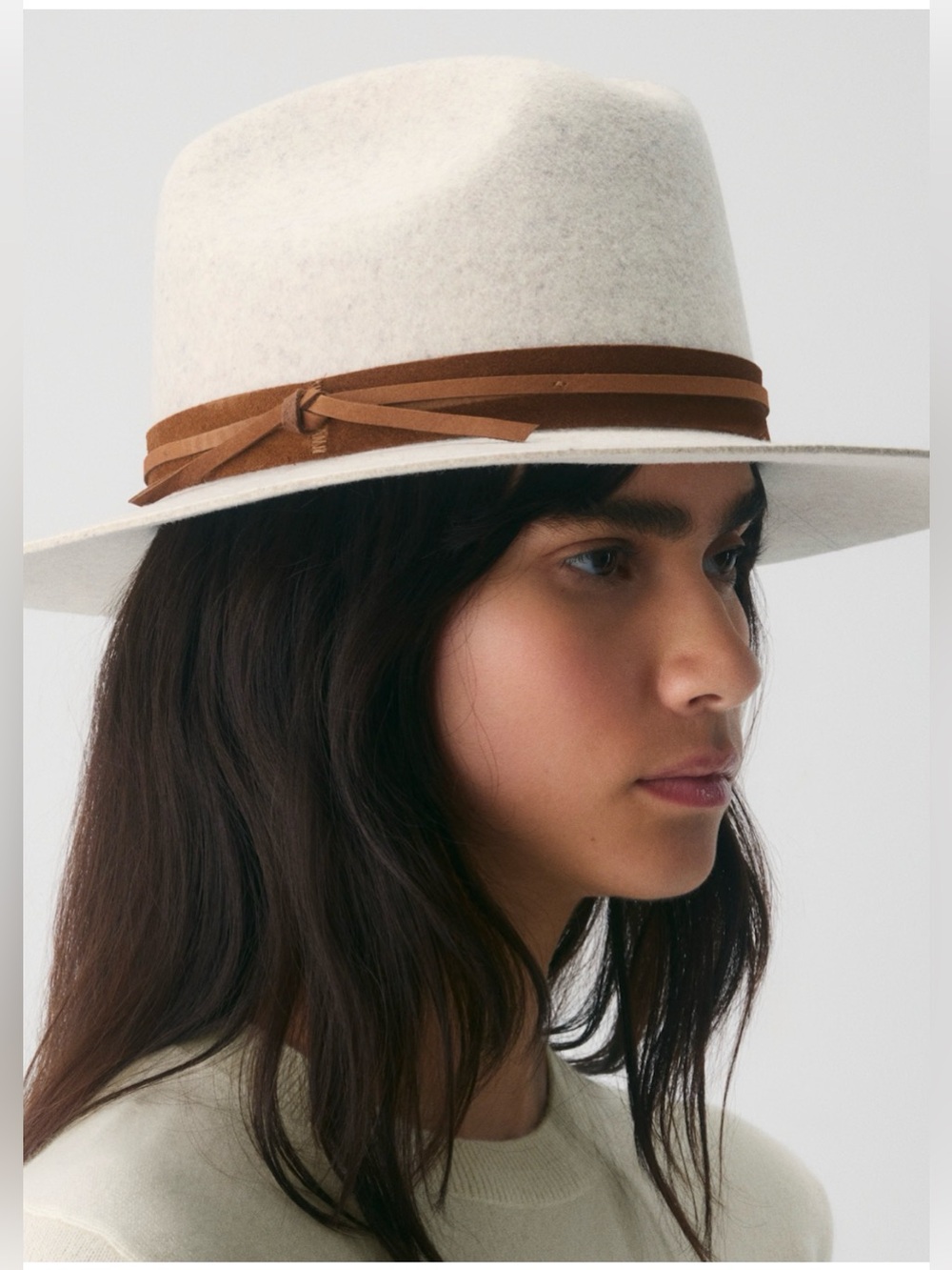 Aritzia Cream Felt Wide-Brim Hat with Brown Band